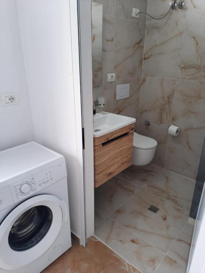 Vila Pushimi Regis Velipoje Bagian luar foto